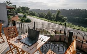Isondu Suites & Breakfast